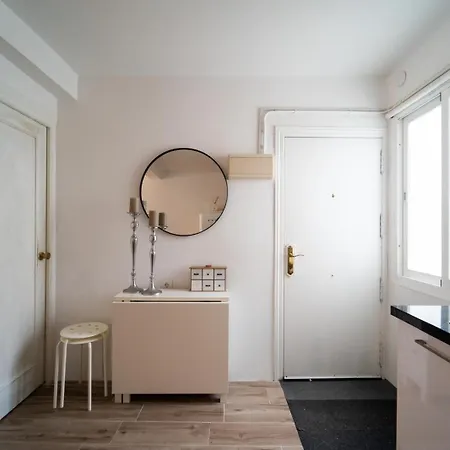 Calle Iglesia Apartment *